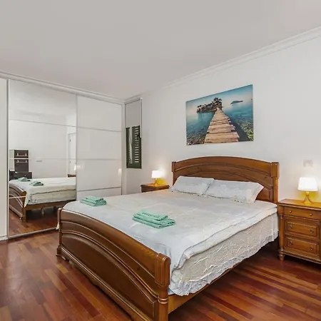 Villa Deluxe En Puerto Del Carmen Tias